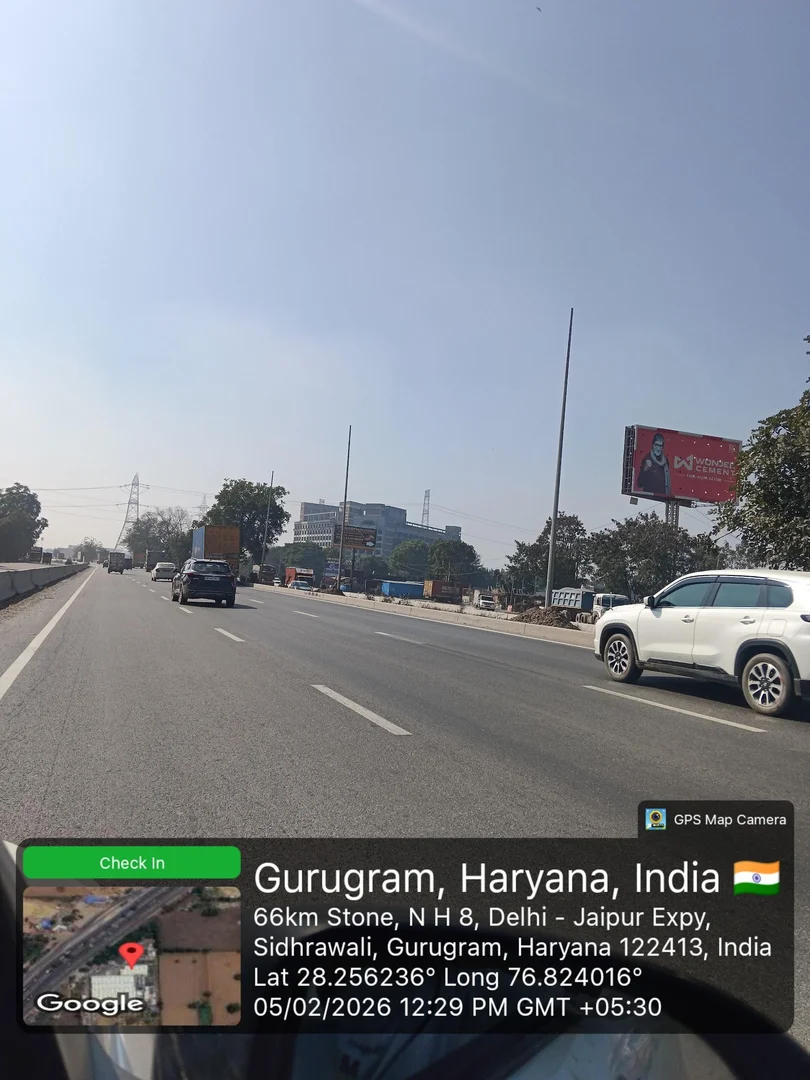 Hoarding at Mannat dhaba sidhrawali nh48 jaipur face, Dharuhera