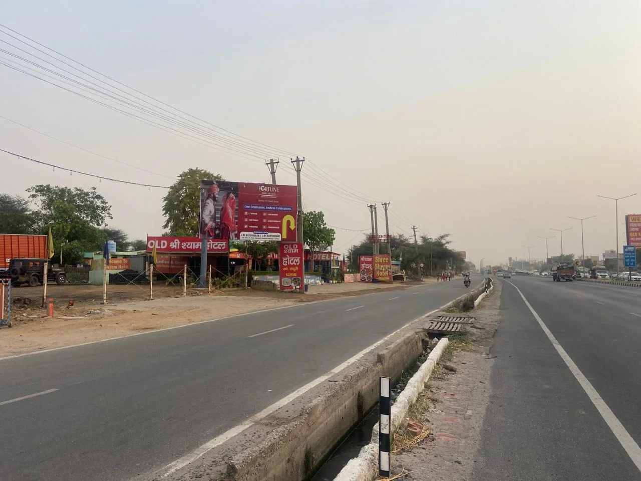 Hoarding at old rao oposite near sidhrawal nh48, Dharuhera