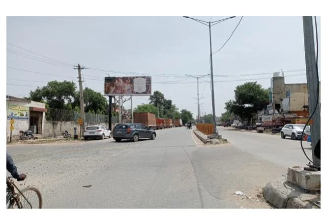Hoarding at dharuhera tehsil, Dharuhera